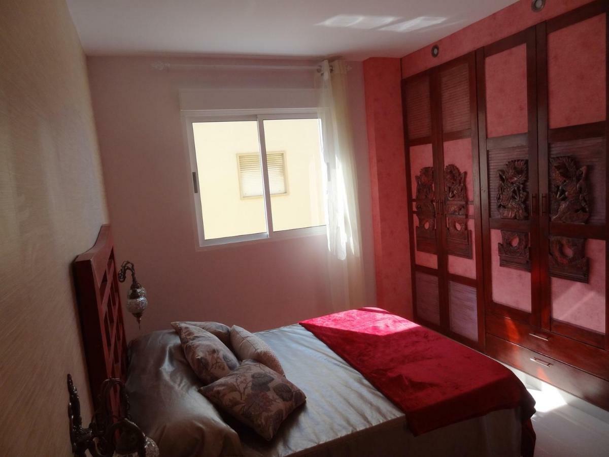 Infostays Maria Zambrano Malaga Luaran gambar