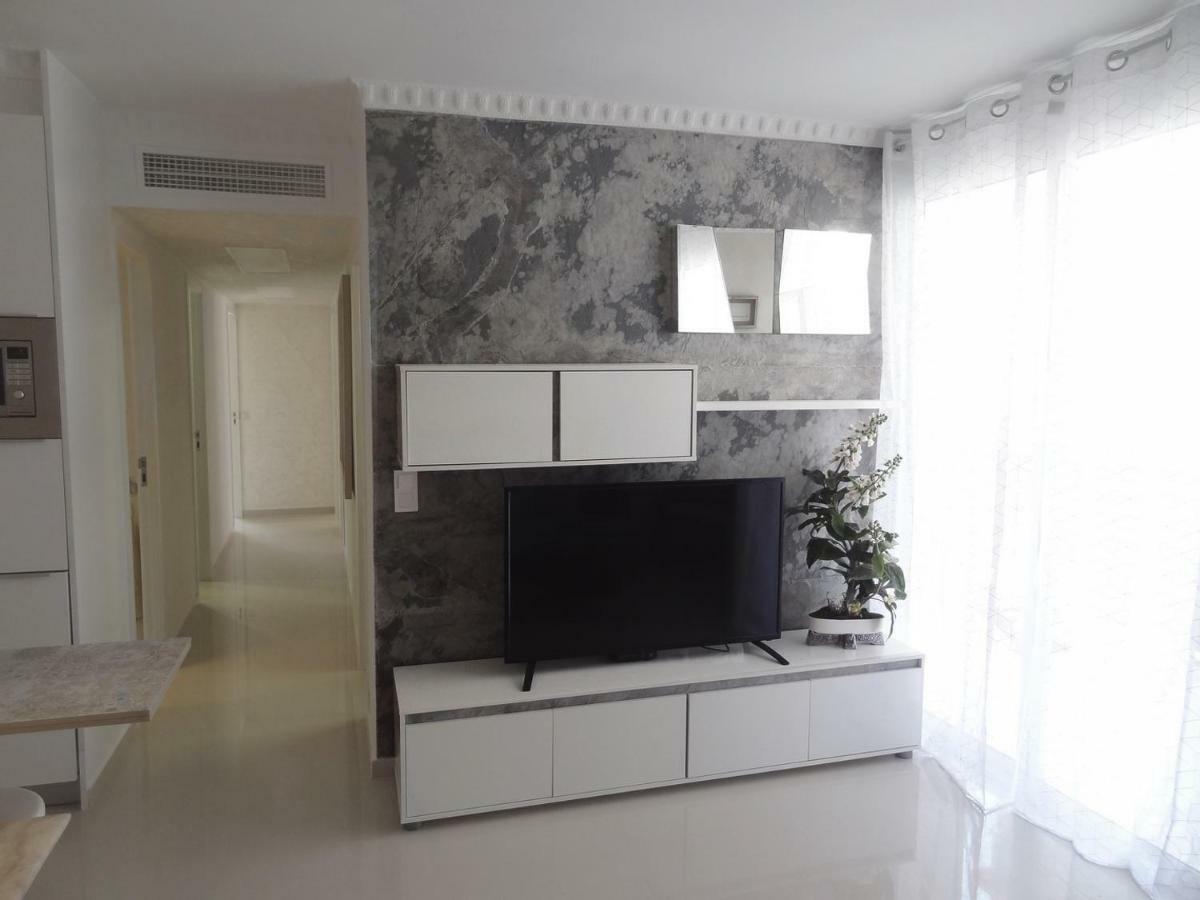 Infostays Maria Zambrano Malaga Luaran gambar