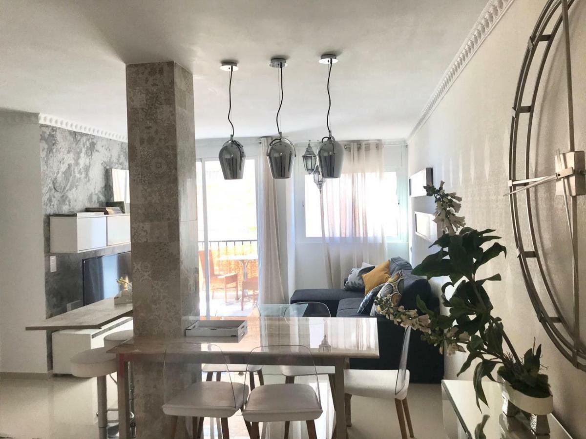 Infostays Maria Zambrano Malaga Luaran gambar