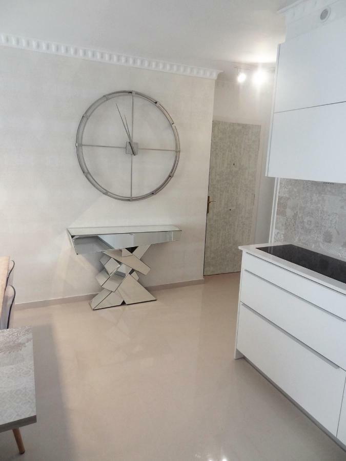 Infostays Maria Zambrano Malaga Luaran gambar